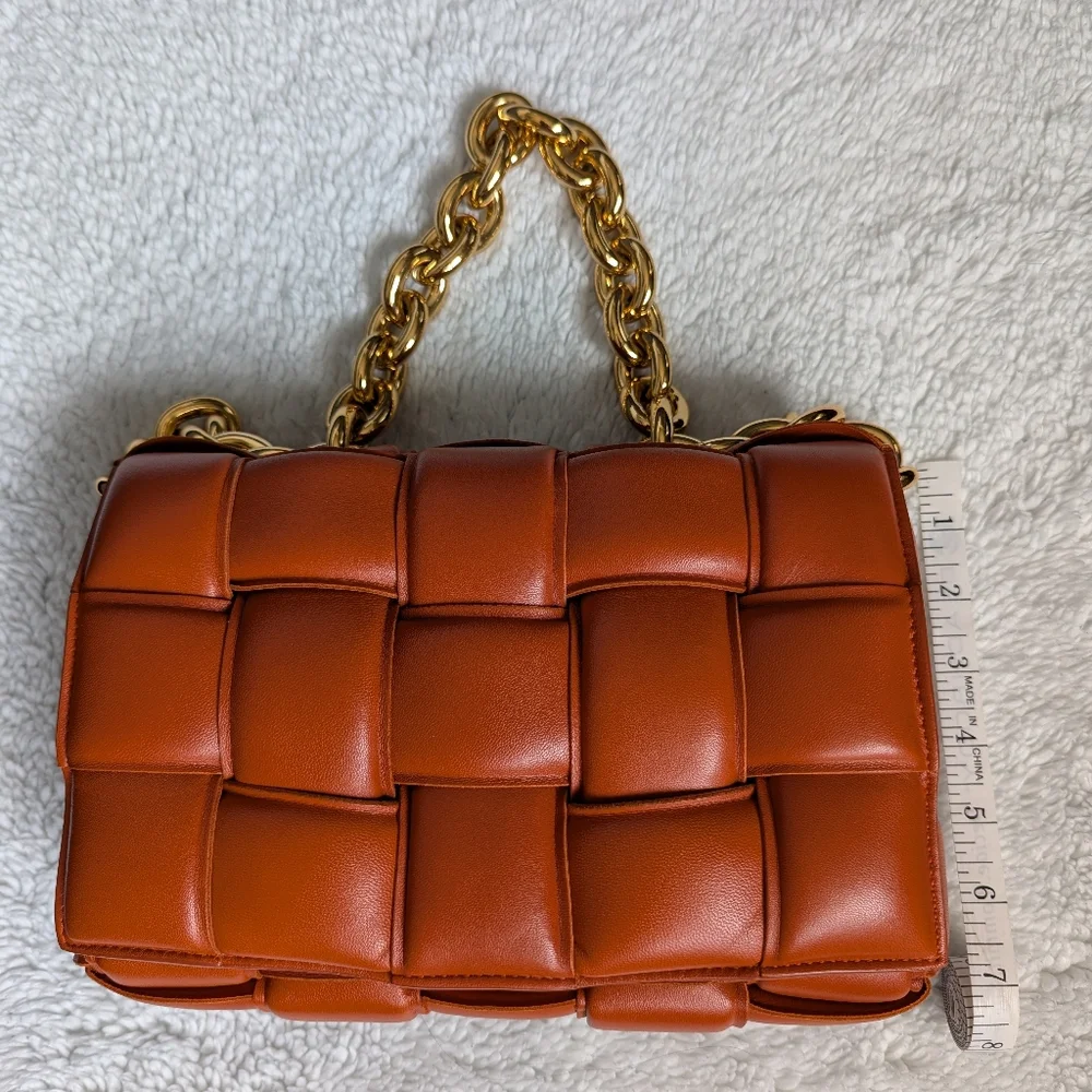 Authenic Bottega Veneta Chain Cassette Bag - Picture 4 of 12